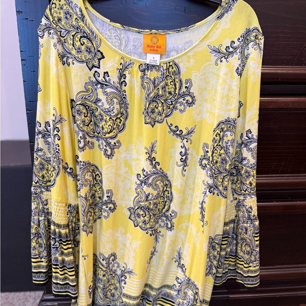 Ruby Rd. Yellow and Black Paisley Blouse